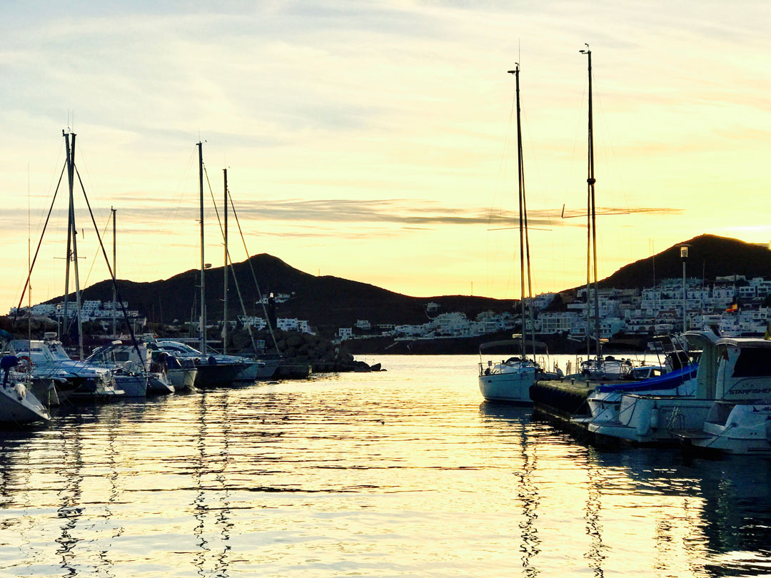 Ruta en Barco Calas de Almera  rollingalmeria.com